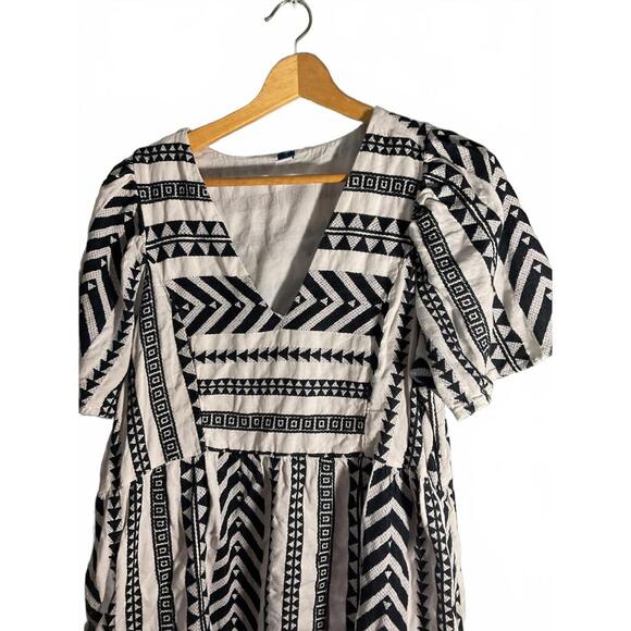 Old Navy Black and White Boho Geometric Pattern Dress Large - Picture 5 of 7